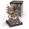 Noble Collection Figurine Dragon Magyar à Pointe - Créatures Magiques - HP -Les 4 Maisons Boutique figurine creatures magiques dragon magyar a pointes harry potter