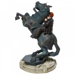 Figurine Masterpiece Ron Weasley Sur Pièce échec Cavalier -Les 4 Maisons Boutique figurine resine ron weasley cavalier