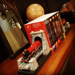 Serre-livres Poudlard Express - Noble Collection - Harry Potter -Les 4 Maisons Boutique img 20200204 174359 754