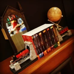 Serre-livres Poudlard Express - Noble Collection - Harry Potter -Les 4 Maisons Boutique img 20200204 174359 755