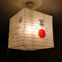 Lanterne Abat-jour En Papier Lettre D'admission Harry Potter -Les 4 Maisons Boutique lanterne abajour en papier lettre admission harry potter 02