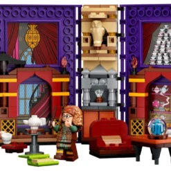 LEGO® Poudlard - Cours De Divination #76396 14 LEGO® Poudlard - Cours De Divination #76396 -Les 4 Maisons Boutique lego harry potter cours divination livre