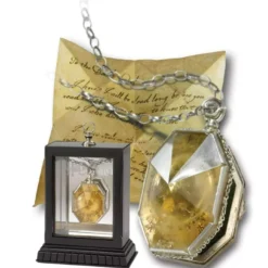 Noble Collection Médaillon Salazar Serpentard (réplique De Regulus Black)